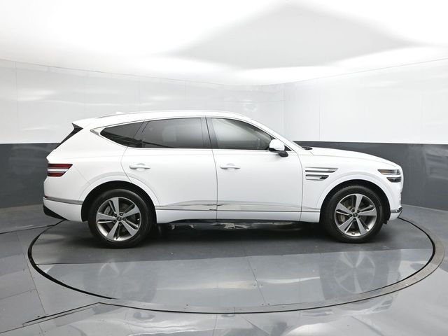 Used 2023 White Genesis 3.5T image 11