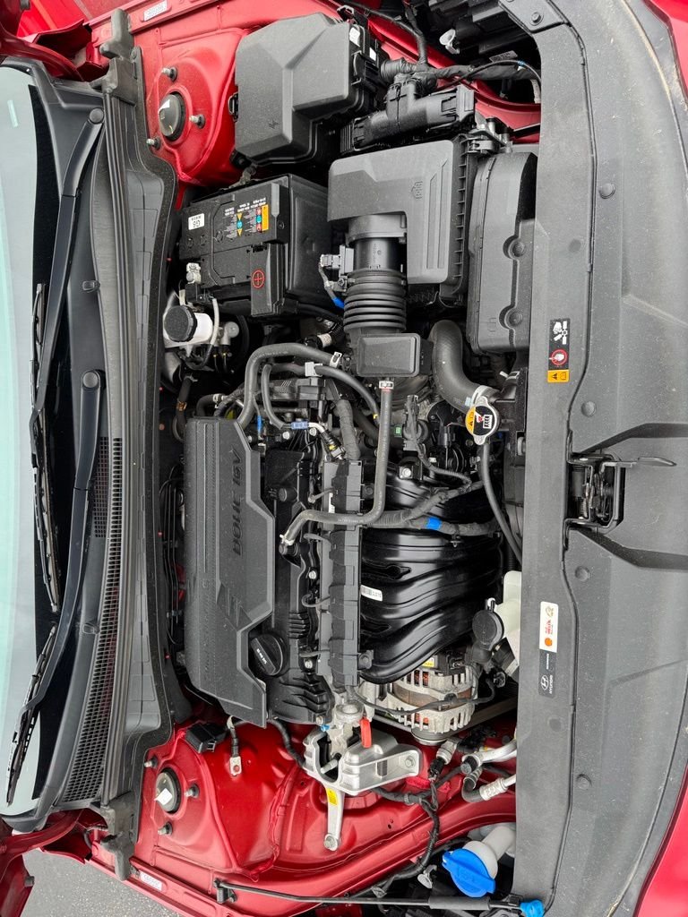 Used 2023 Scarlet Red Hyundai SEL image 10