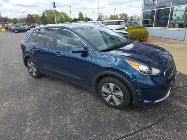 2019 Kia Niro LX's photo