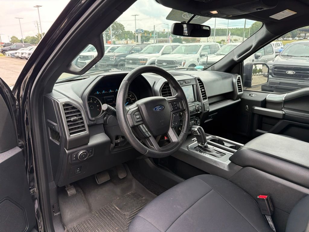 Used 2017 Shadow Black Ford XLT image 12