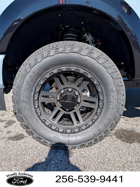 New 2026 Glacier Gray Metallic Tri-Coat Ford Lariat image 7