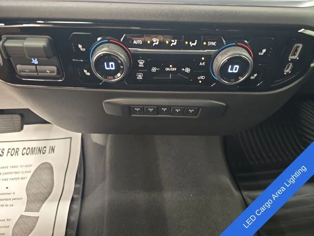 Used 2024 Summit White Chevrolet LT image 19
