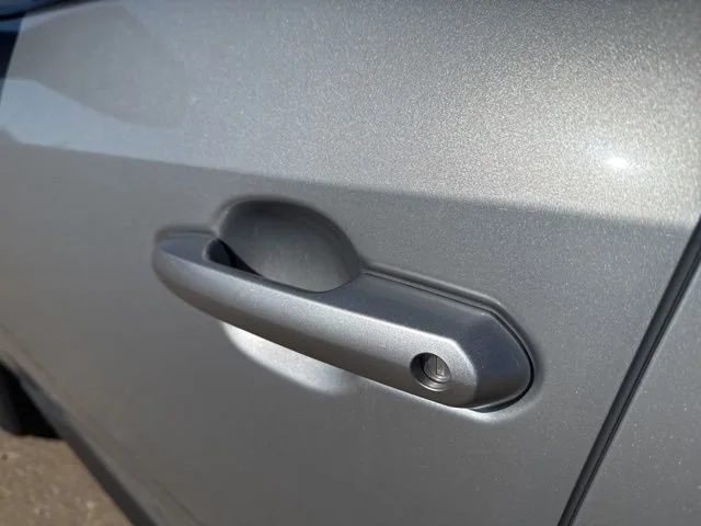 2019 Toyota RAV4 LE - Photo 55