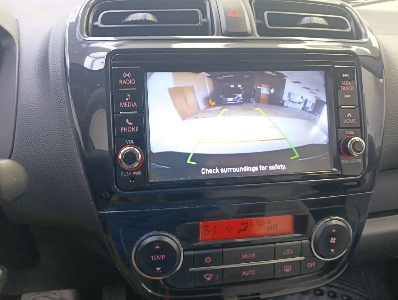 Used 2024 Graphite Gray Mitsubishi ES image 24