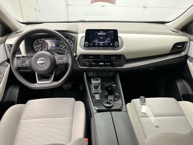 Used 2023 Super Black Nissan SV image 4