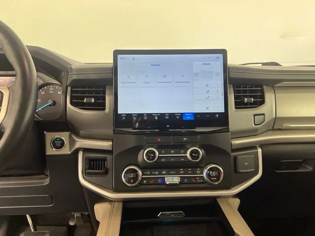 Used 2022 White Ford XLT image 30
