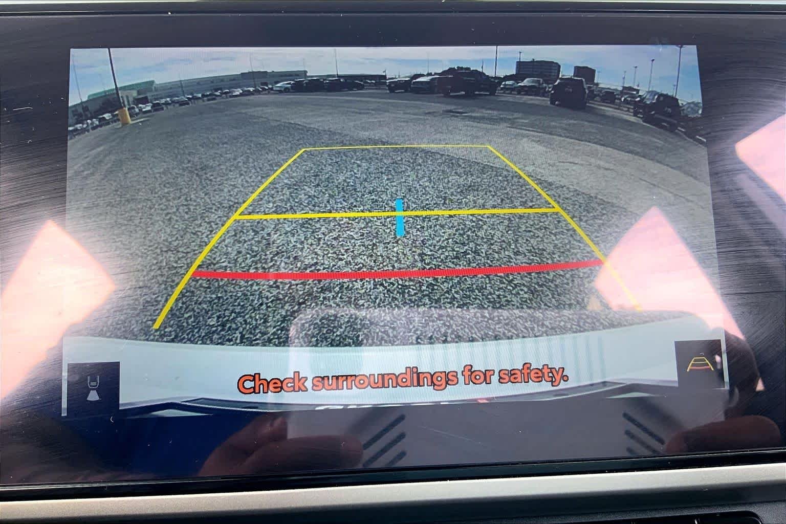 Used 2025 Wind Chill Pearl Toyota XLE image 26