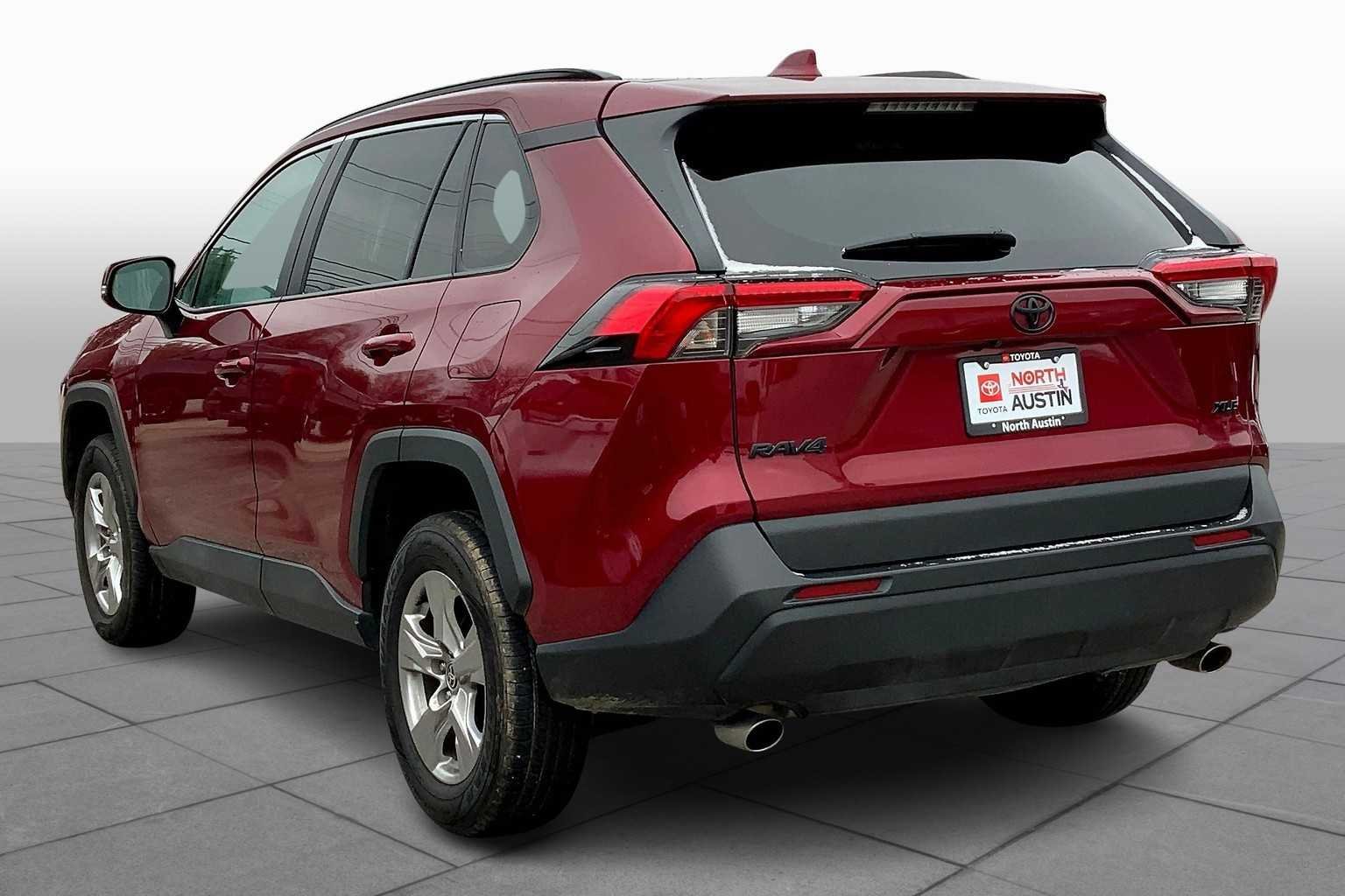 Used 2023 Ruby Flare Pearl Toyota XLE image 12