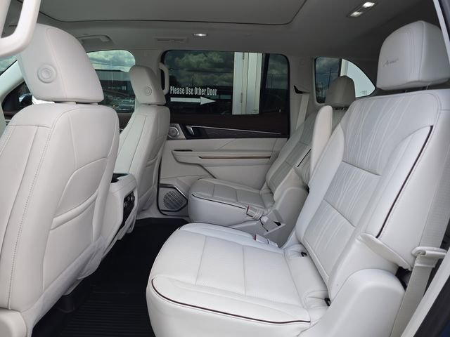 2026 Buick Enclave Avenir - Photo 15