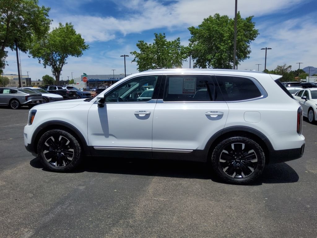 Used 2024 White Kia SX-Prestige image 28