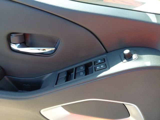 New 2026 Gun Metallic Nissan Crew Cab SV image 15
