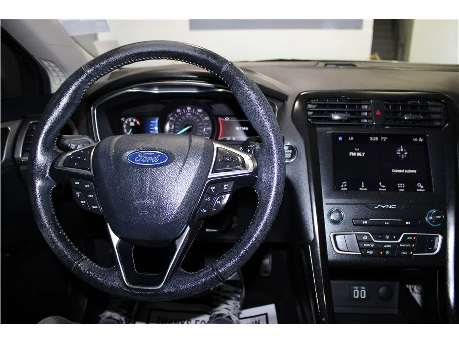 Used 2019 White Ford SE image 31