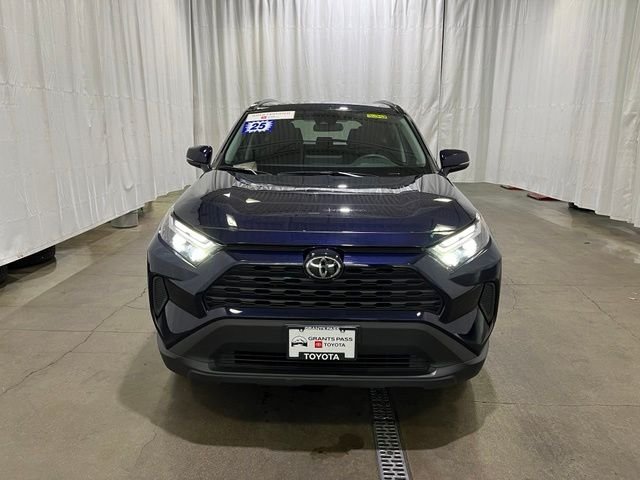 Certified Used 2025  Toyota XLE image 9