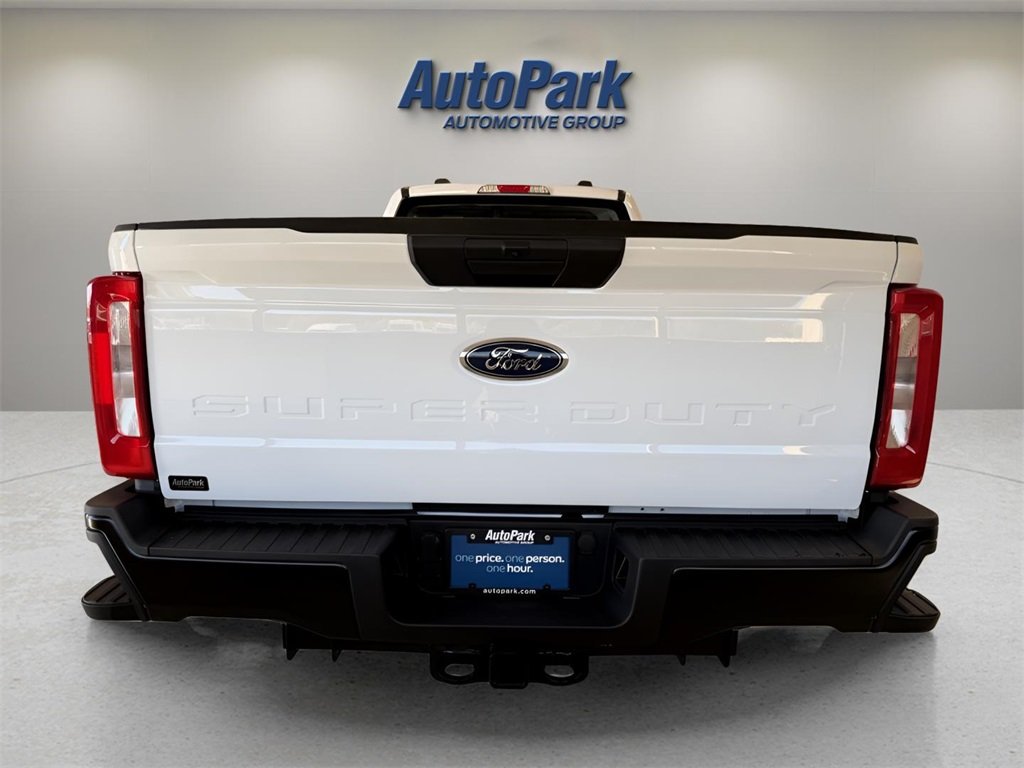 2026 Ford F-250 XL photo 4