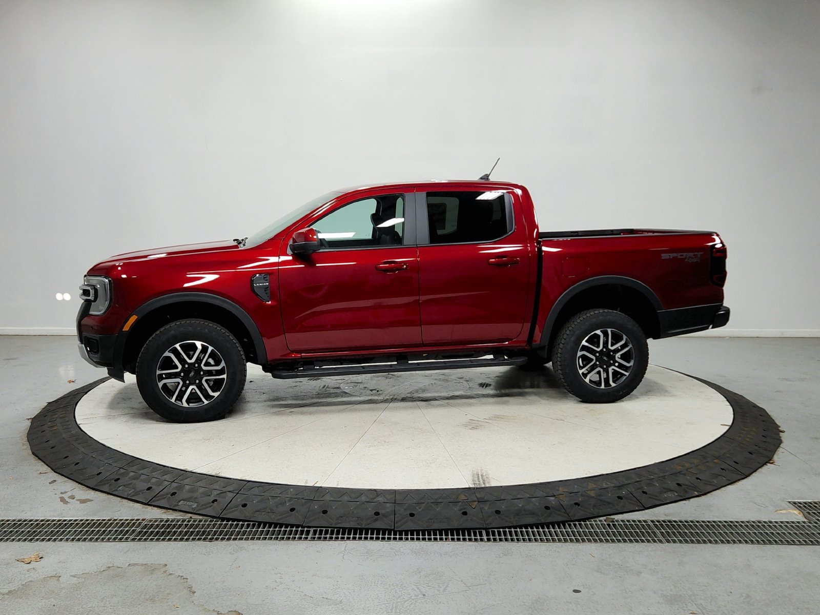 New 2026 Ruby Red Metallic Tinted Clearcoat Ford Lariat® image 5