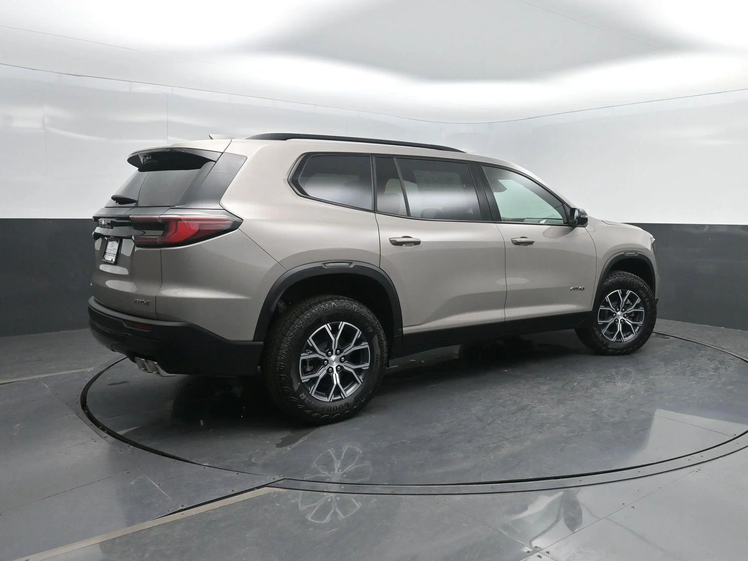 2026 GMC Acadia AT4 AWD's photo