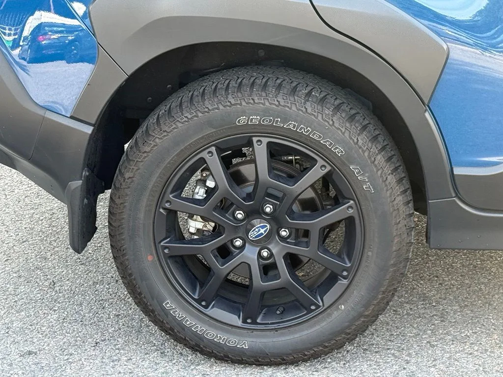Used 2024 Geyser Blue Subaru Wilderness image 13