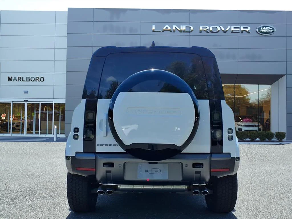 New 2026 White Land Rover 90 V8 image 8