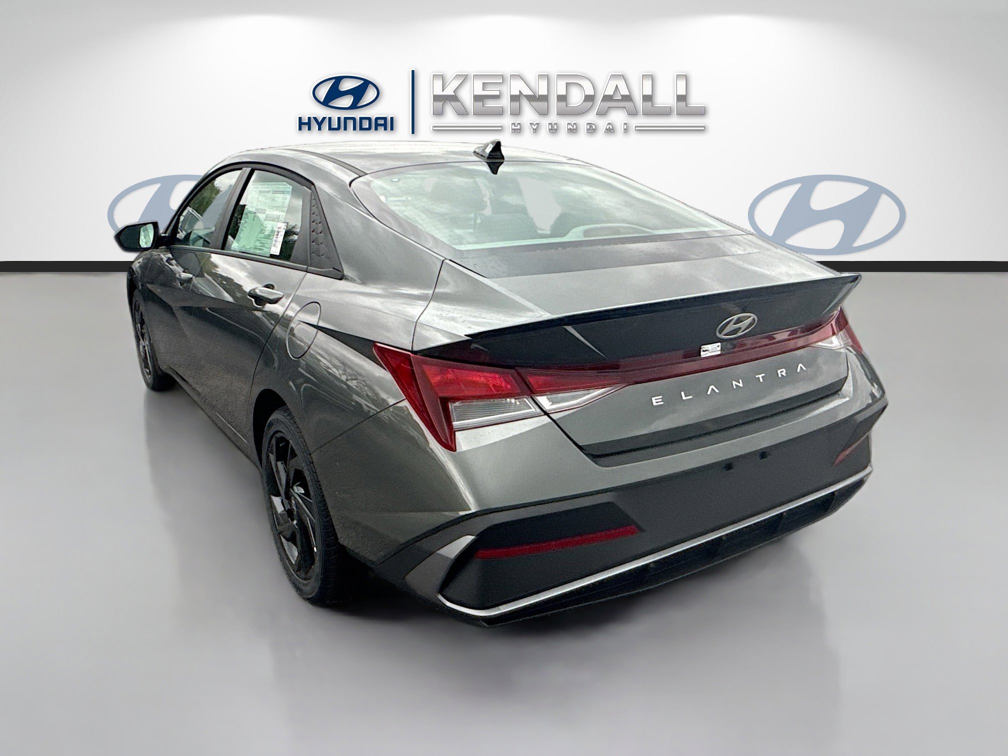 New 2026 Amazon Gray Hyundai SEL Sport image 28