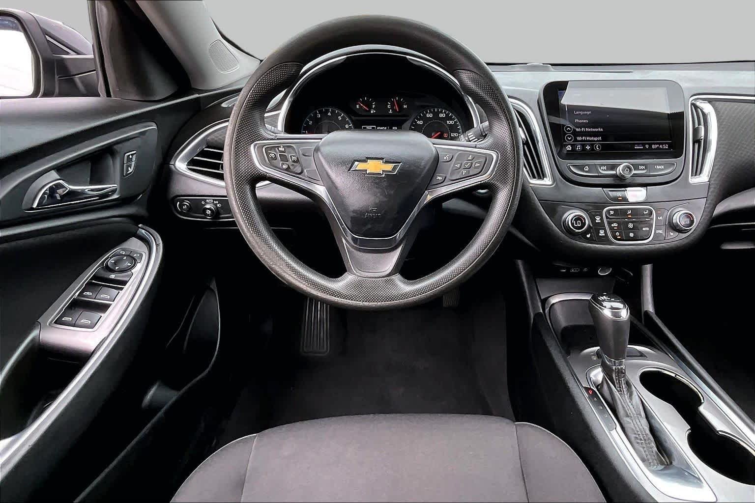 Used 2020 Mosaic Black Metallic Chevrolet LT image 6