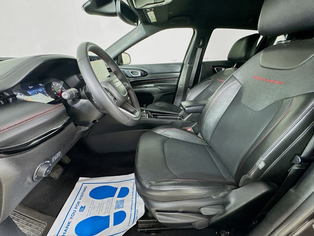 Used 2023 Granite Crystal Metallic Clearcoat Jeep Trailhawk image 24
