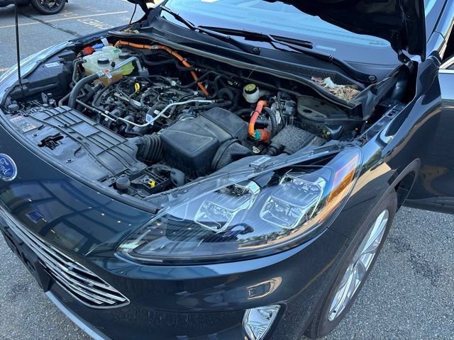 Used 2022 Blue Metallic Ford Titanium Hybrid image 17