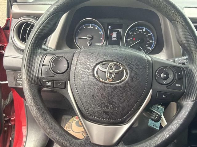 Used 2018 Red Toyota LE image 26