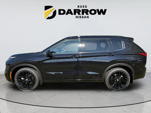 New 2026 Black Nissan Platinum image 2