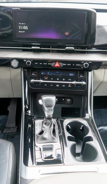 Used 2024 Gray Kia EX image 18