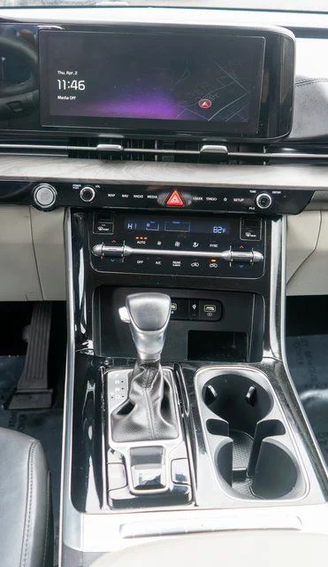 Used 2024 Gray Kia EX image 18