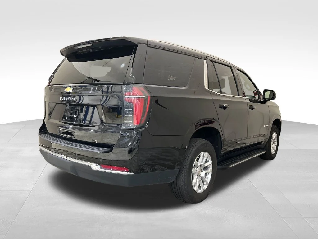 Used 2025 Black Chevrolet LT image 5