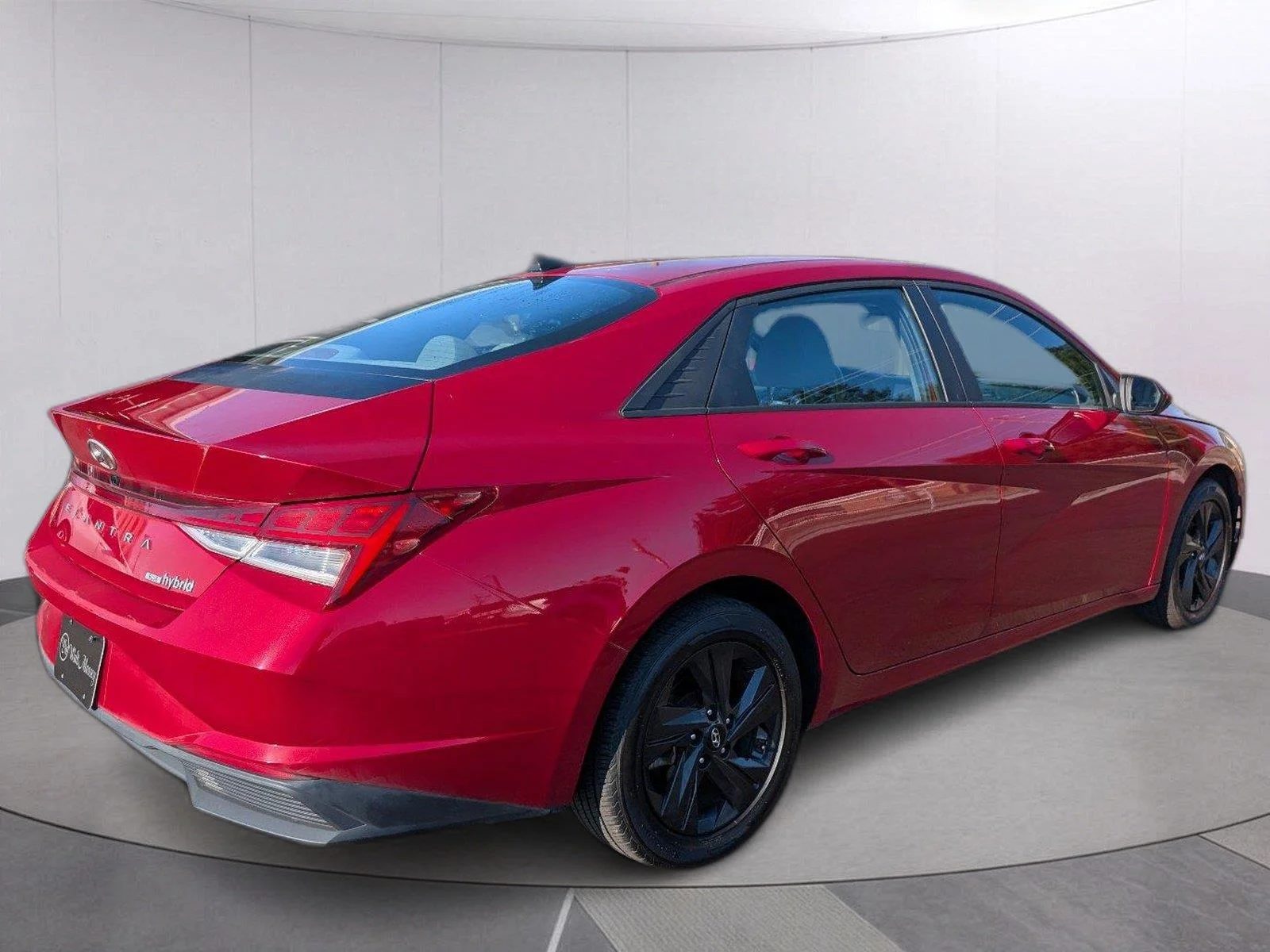Used 2022 Scarlet Red Pearl Hyundai Blue image 7