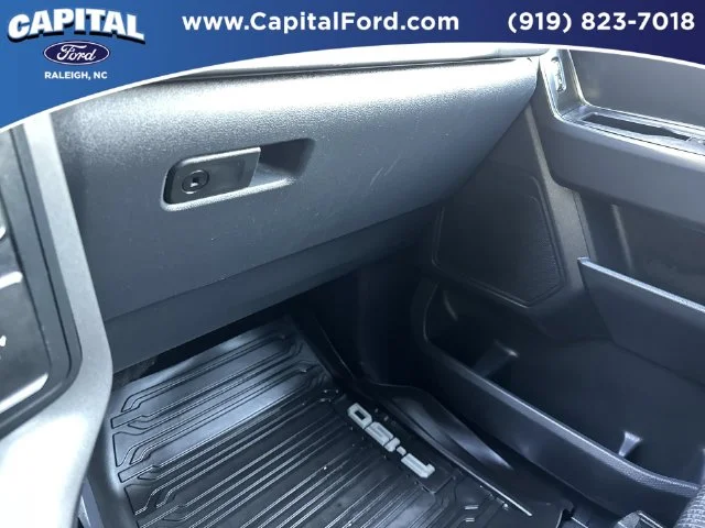 Used 2024 Gray Ford XLT image 27