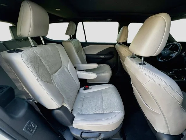 Used 2024 Pearl Lexus TX 350 Premium image 27