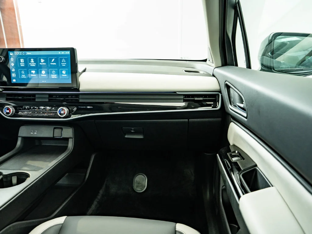 Used 2026 Gray Pearl Honda Touring image 46