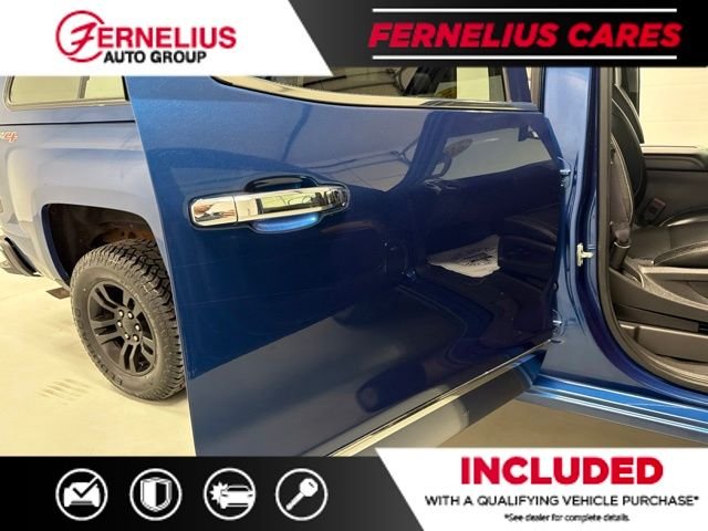 Used 2015 Blue Chevrolet LTZ image 17