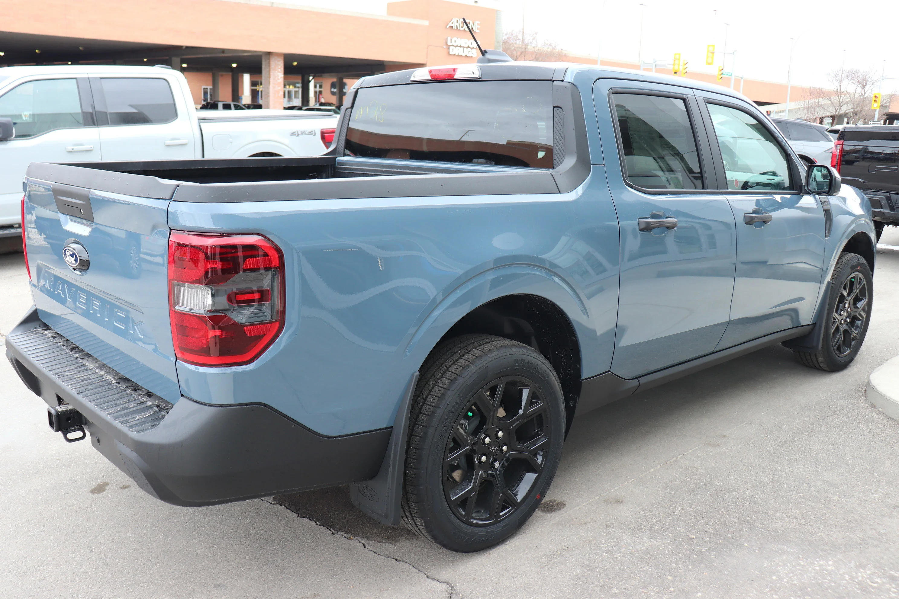 New 2026 AZURE GREY METALLIC TC Ford XLT image 4