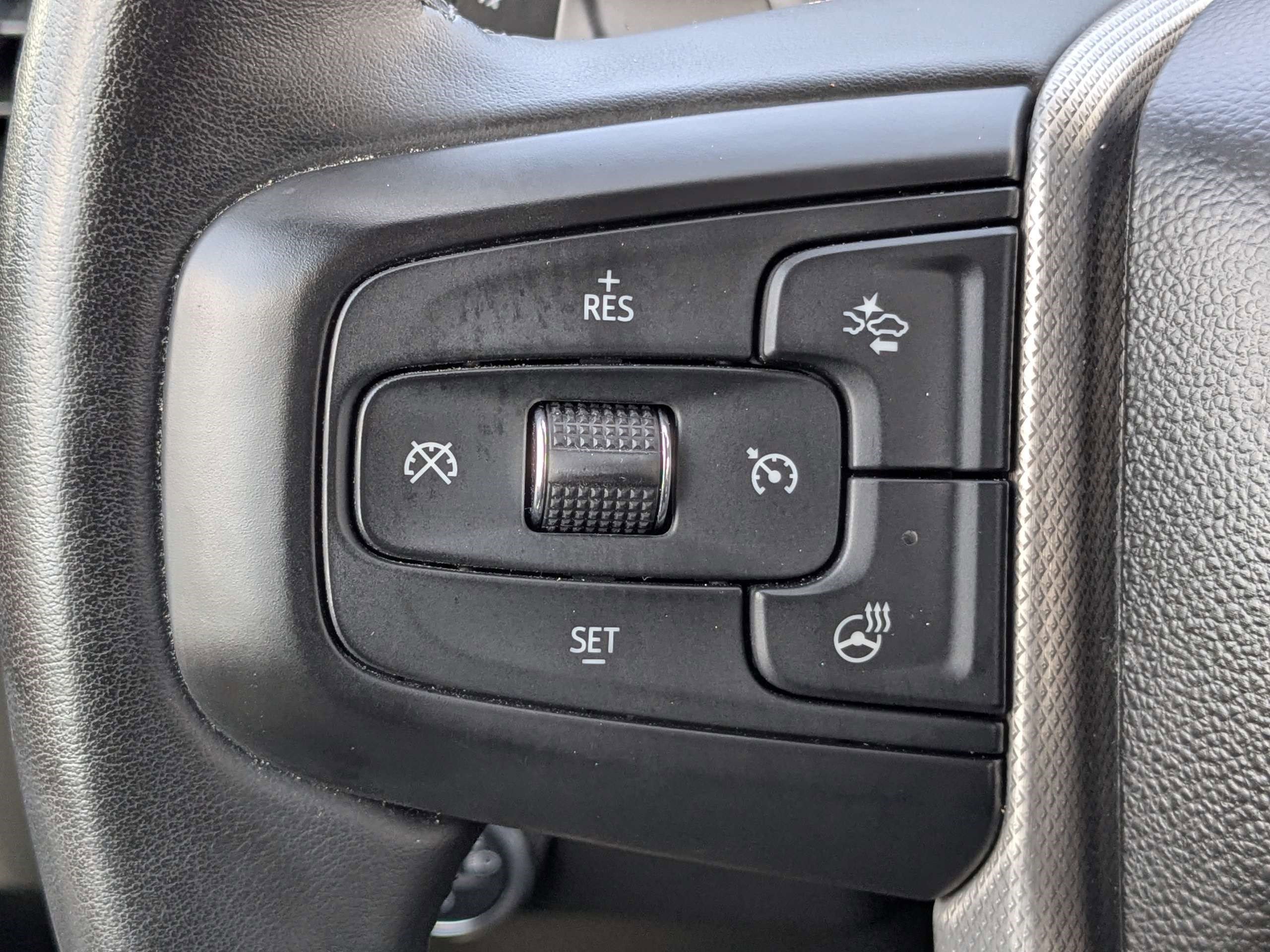 Used 2023 Onyx Black GMC Denali image 25