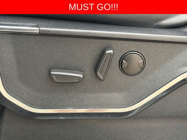 Used 2024 Blue Ford Lariat image 21