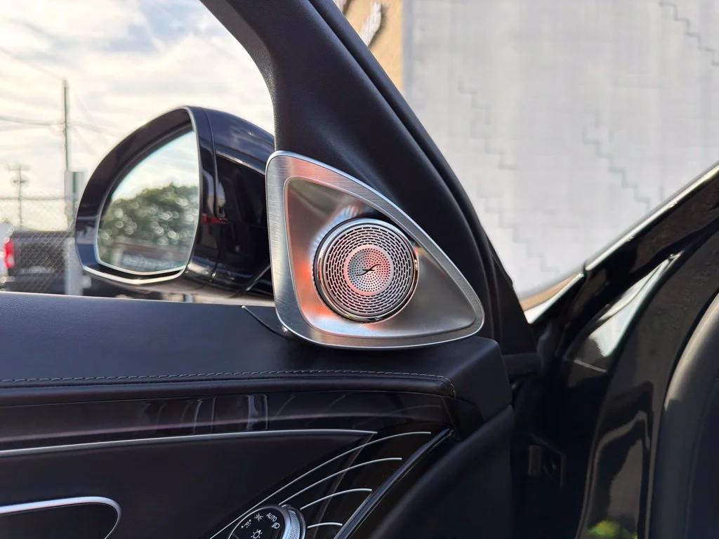 Used 2023 Black Mercedes-Benz Maybach S 580 image 36