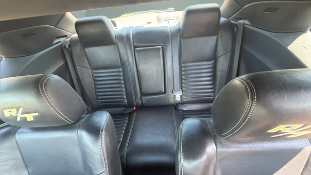 Used 2010 Yellow Dodge R/T image 23