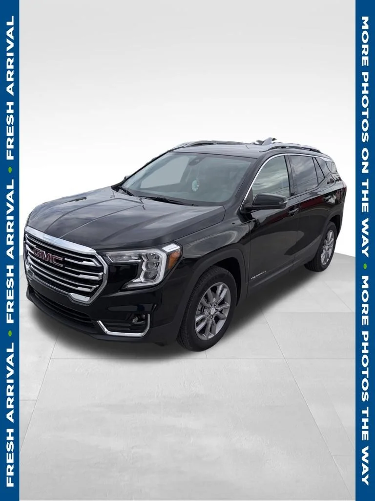 2024 GMC Terrain SLT AWD's photo