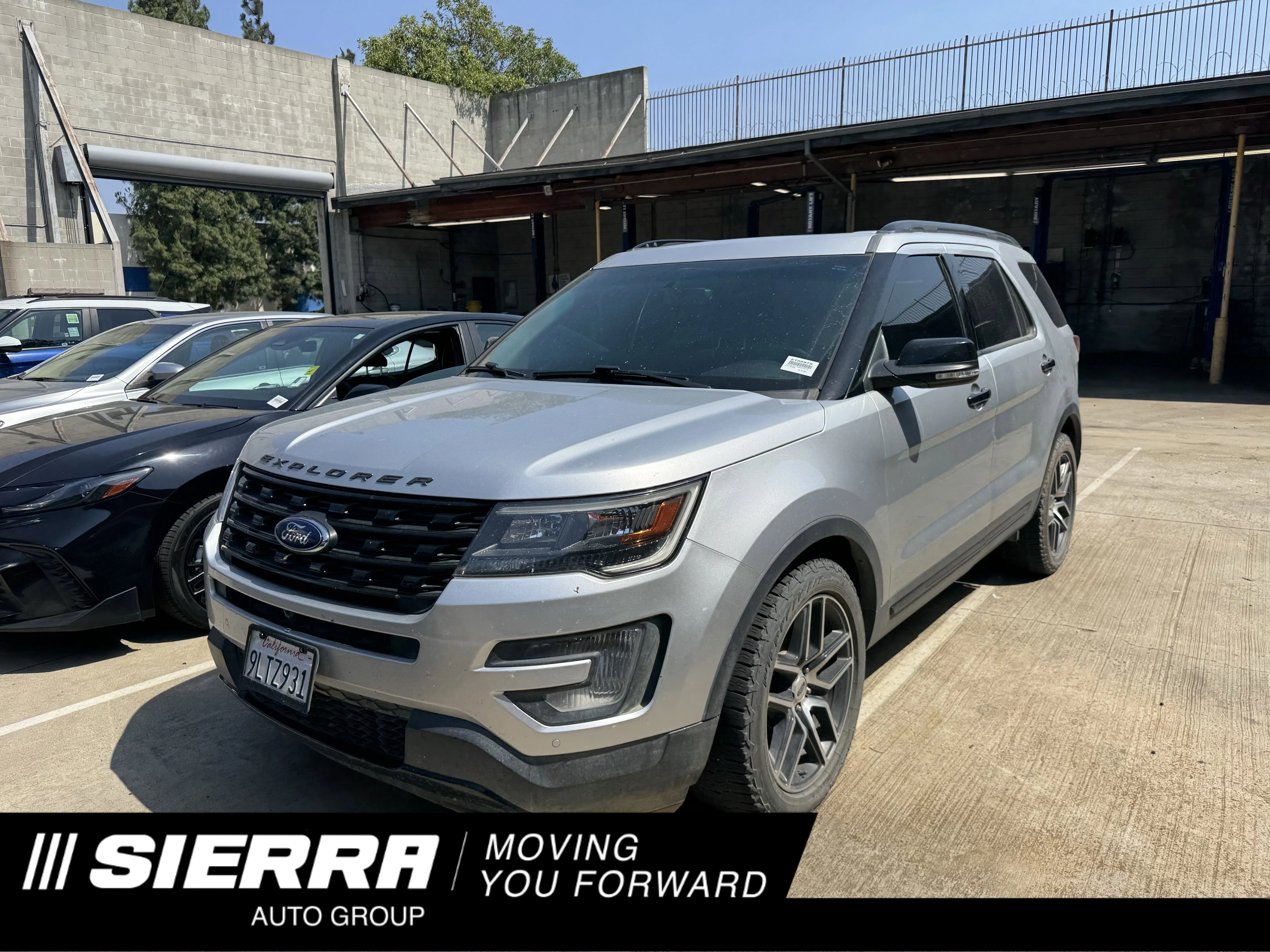 2017 Ford Explorer Sport 4WD's photo