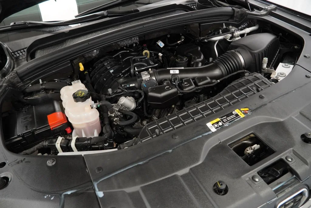 Used 2024 Black Jeep Laredo image 50
