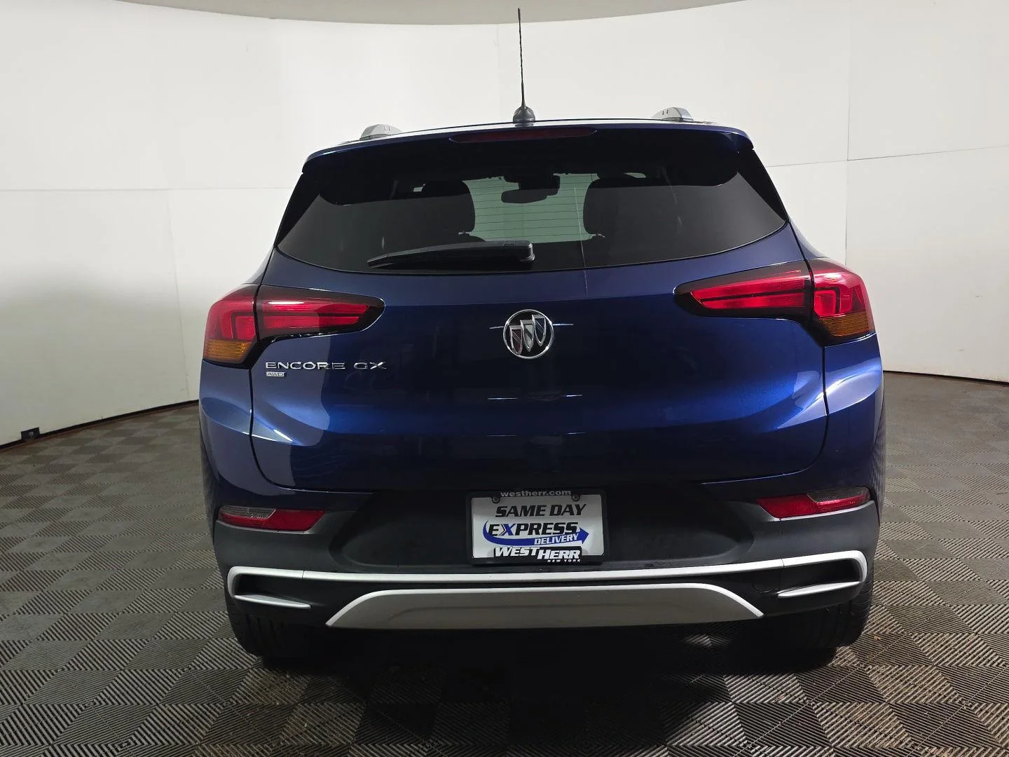 Used 2023 Sapphire Metallic Buick Select image 10