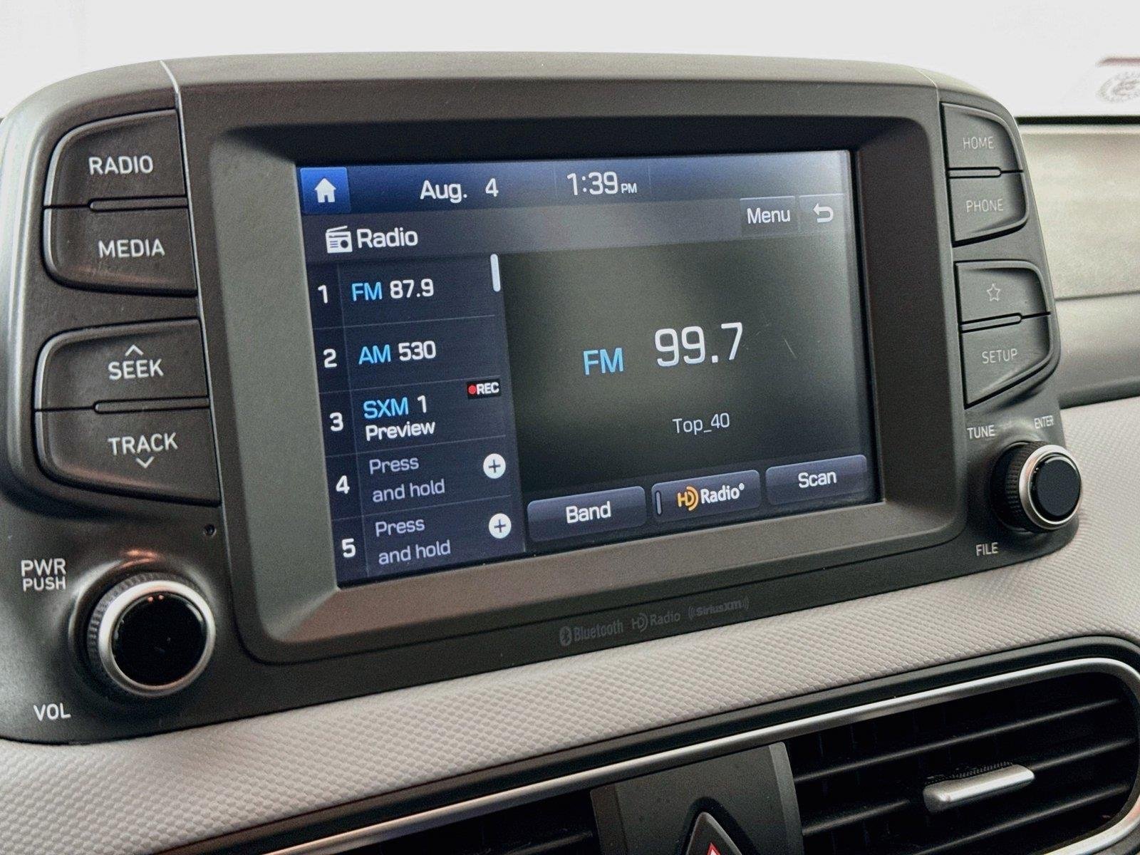 Used 2019 Chalk White Hyundai SEL image 22