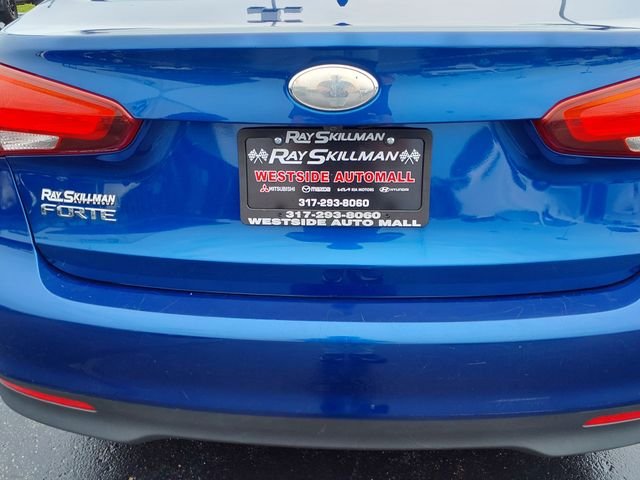 Used 2018 Blue Kia LX image 27