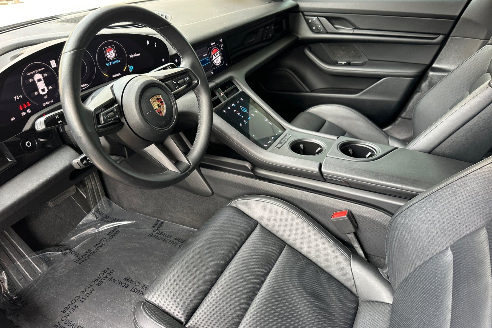 Used 2023 Volcano Grey Metallic Porsche  image 4