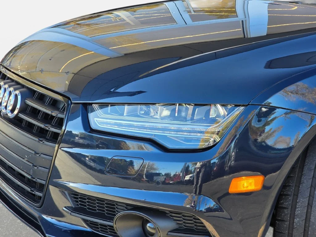 Used 2017 Blue Audi 4.0T Prestige image 37