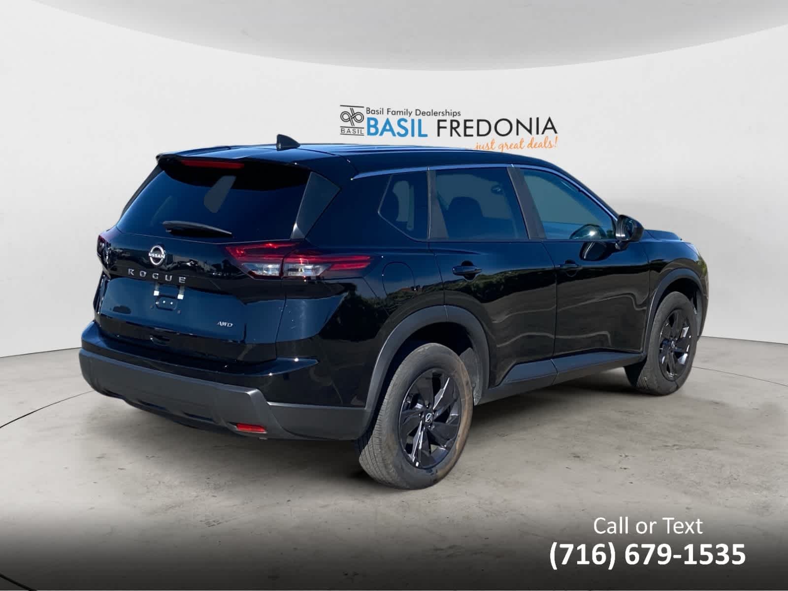 Used 2026 Super Black Nissan SV image 9